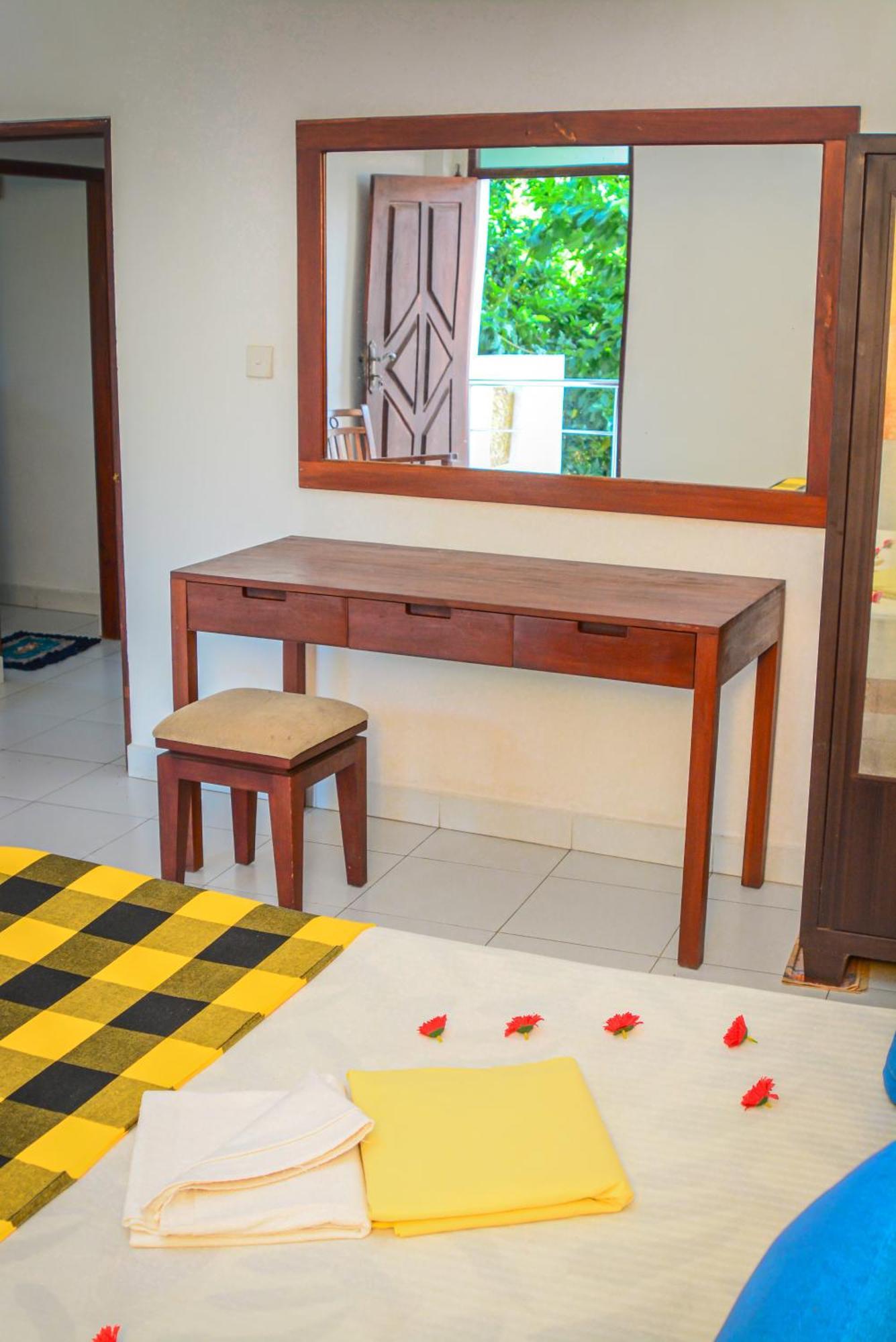 Sakurahana Villa And Ayurveda Алутгама Екстериор снимка